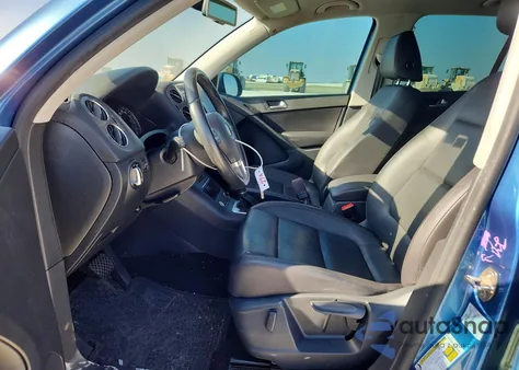 2017 Volkswagen Tiguan S из США, поврежденный, VIN WVGAV7AX3HK020913